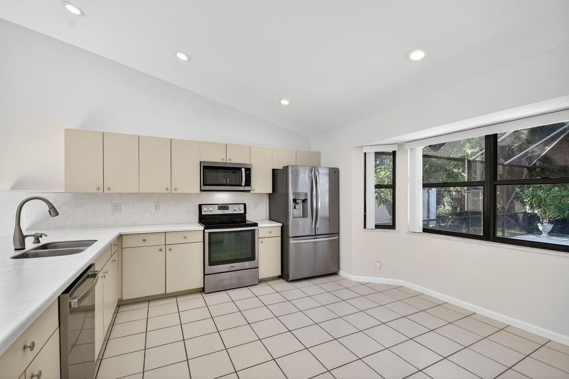 LA MANCHA THREE PB 30 P60-64 - Residential