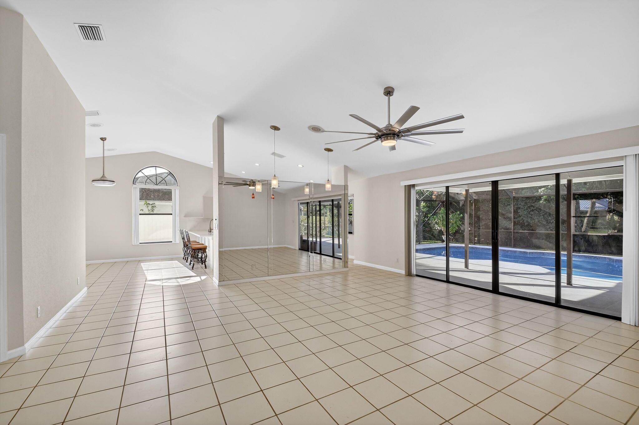 LA MANCHA THREE PB 30 P60 - Residential