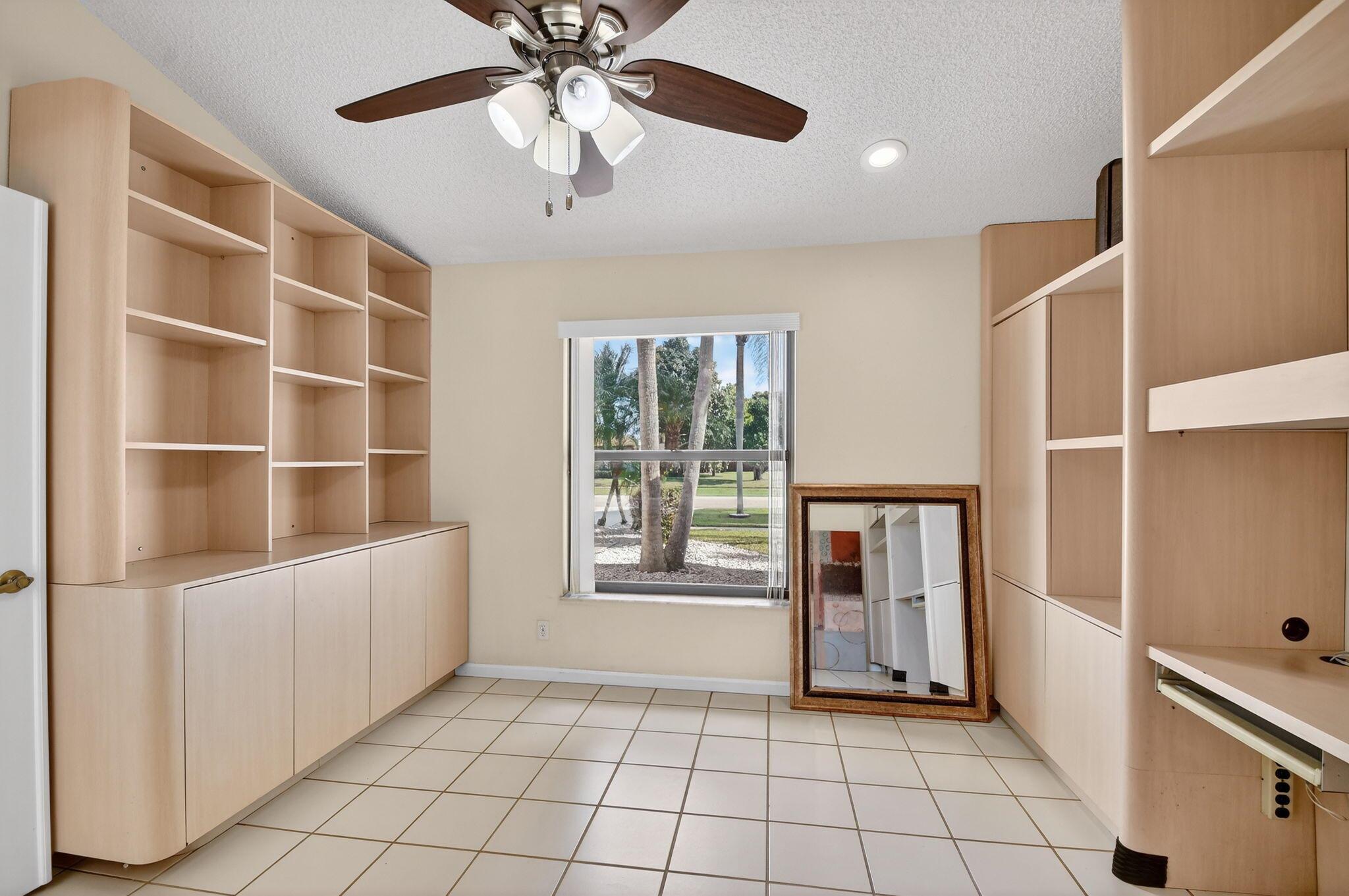 LA MANCHA THREE PB 30 P60 - Residential