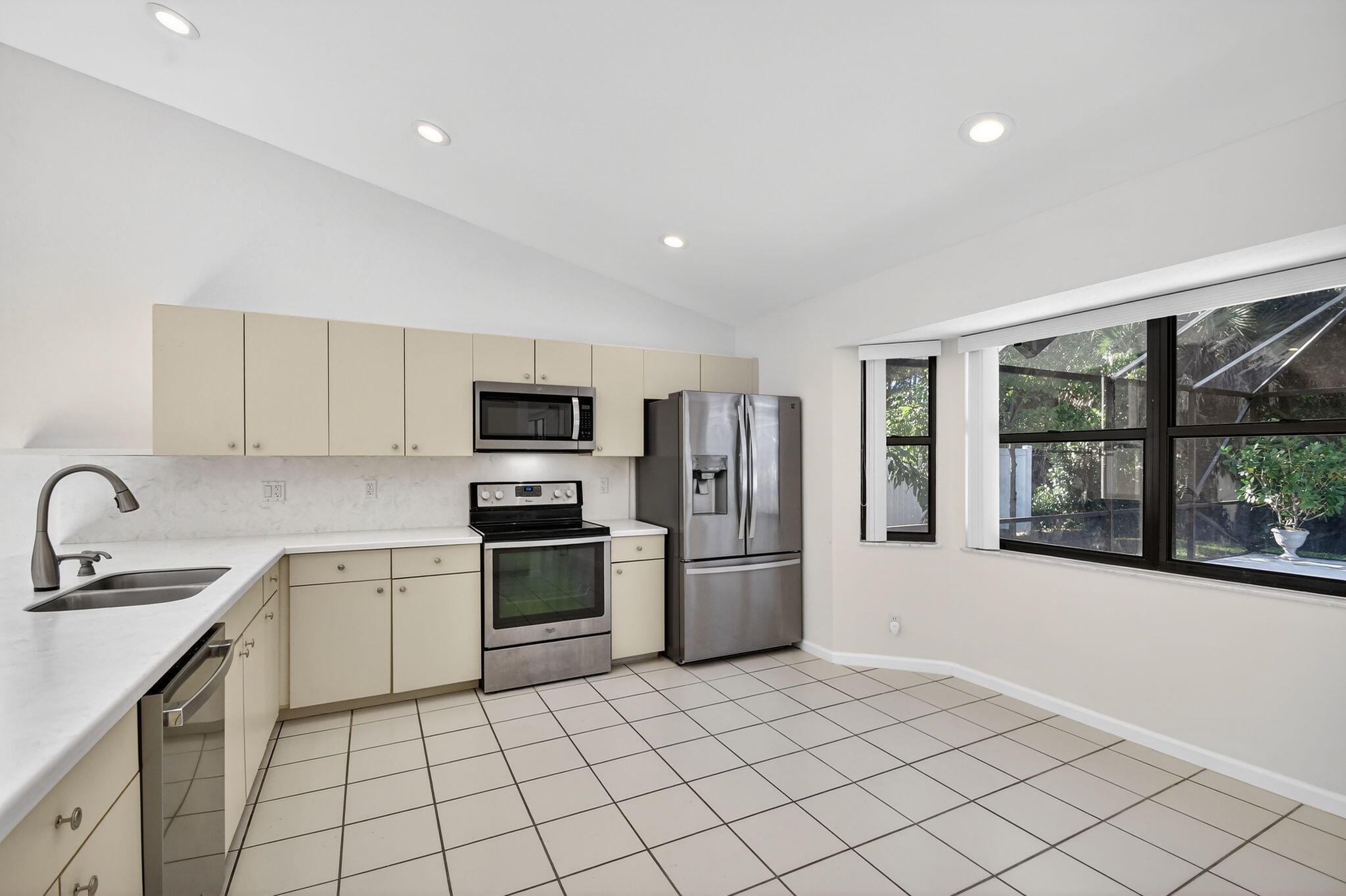 LA MANCHA THREE PB 30 P60 - Residential