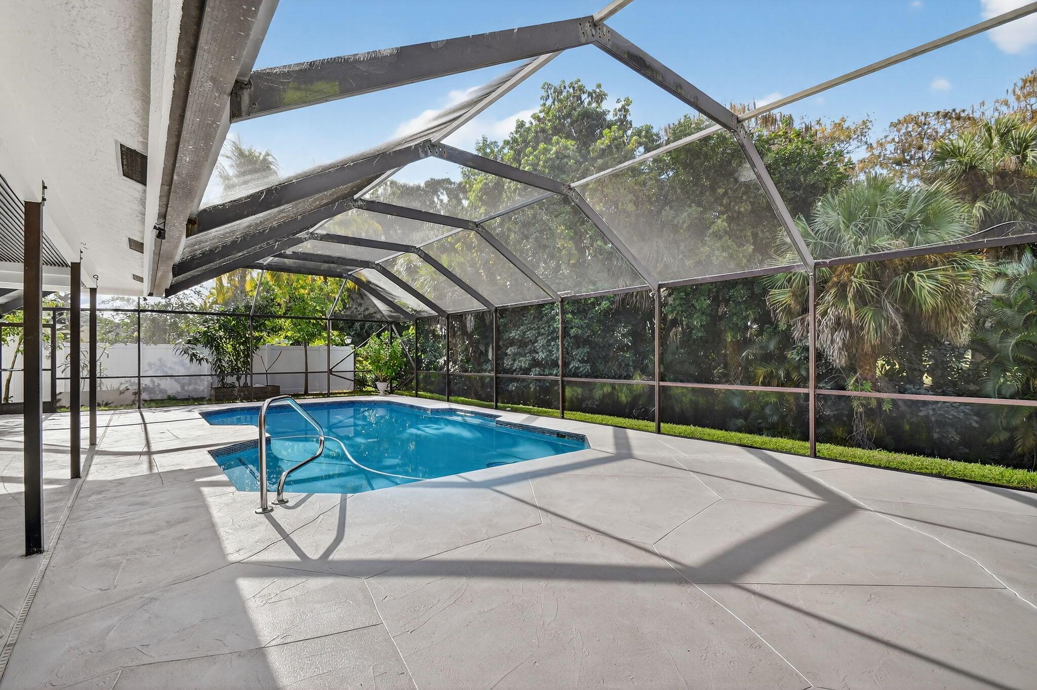 LA MANCHA THREE PB 30 P60 - Residential