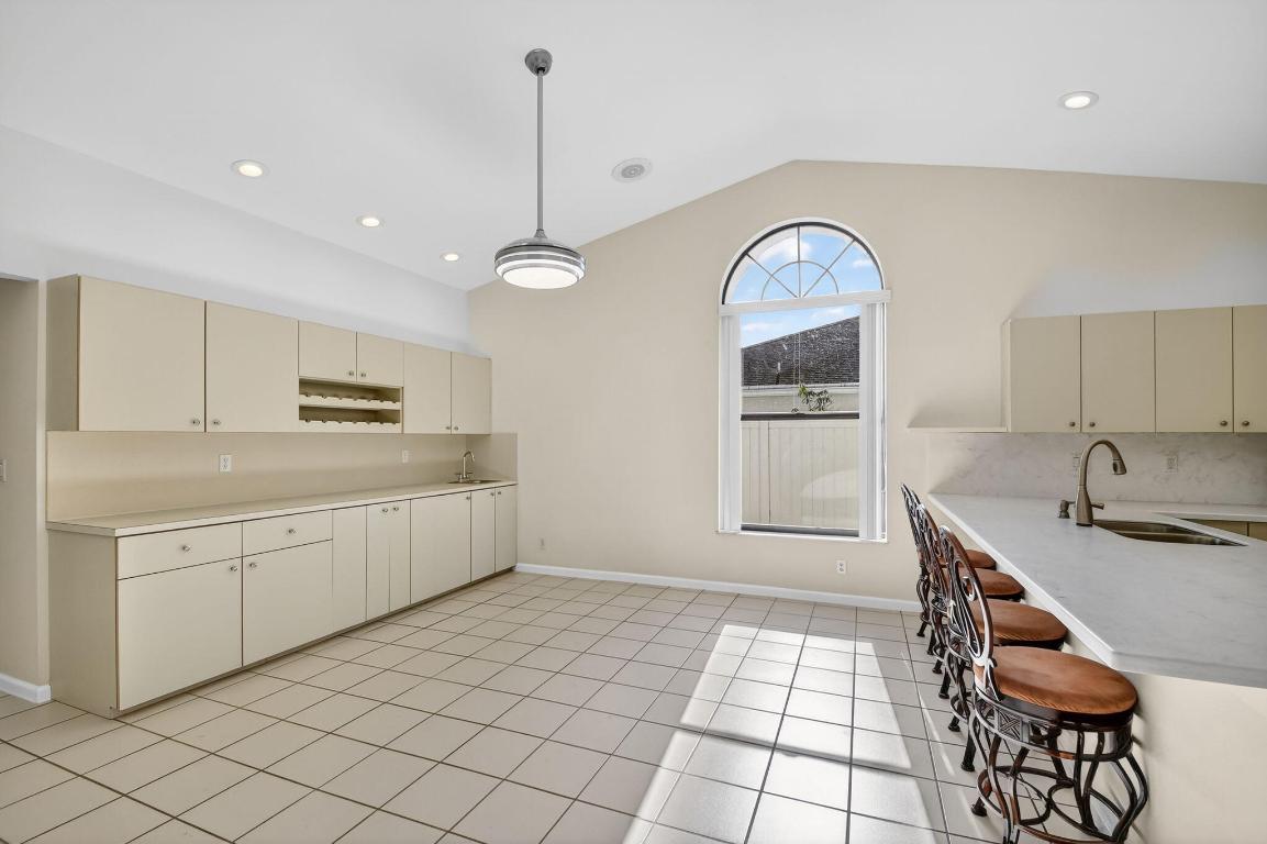 LA MANCHA THREE PB 30 P60-64 - Residential