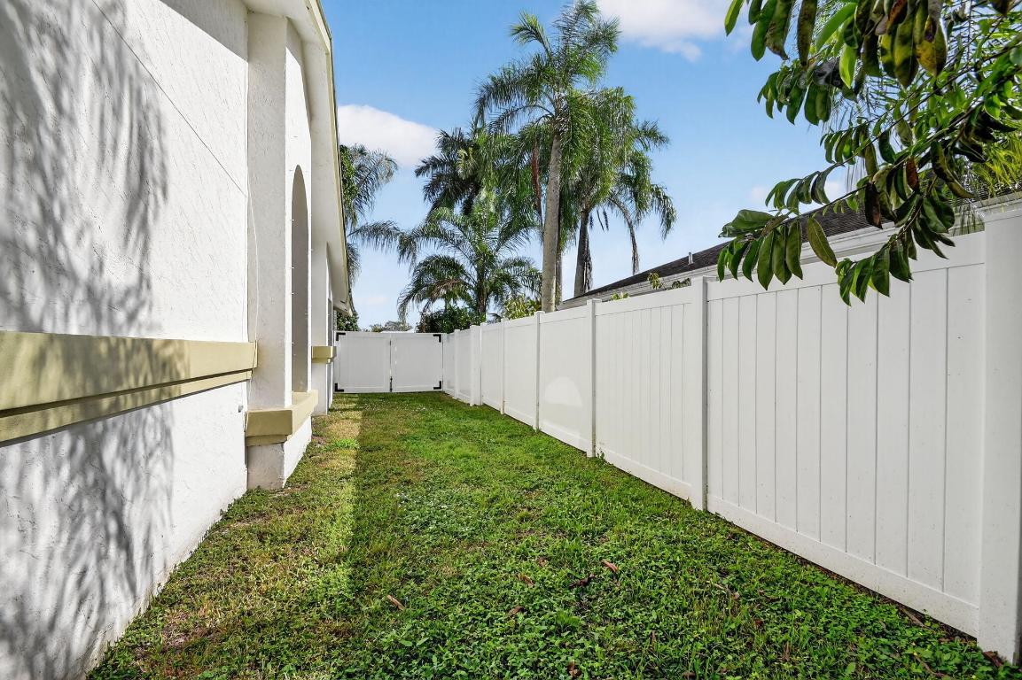 LA MANCHA THREE PB 30 P60-64 - Residential