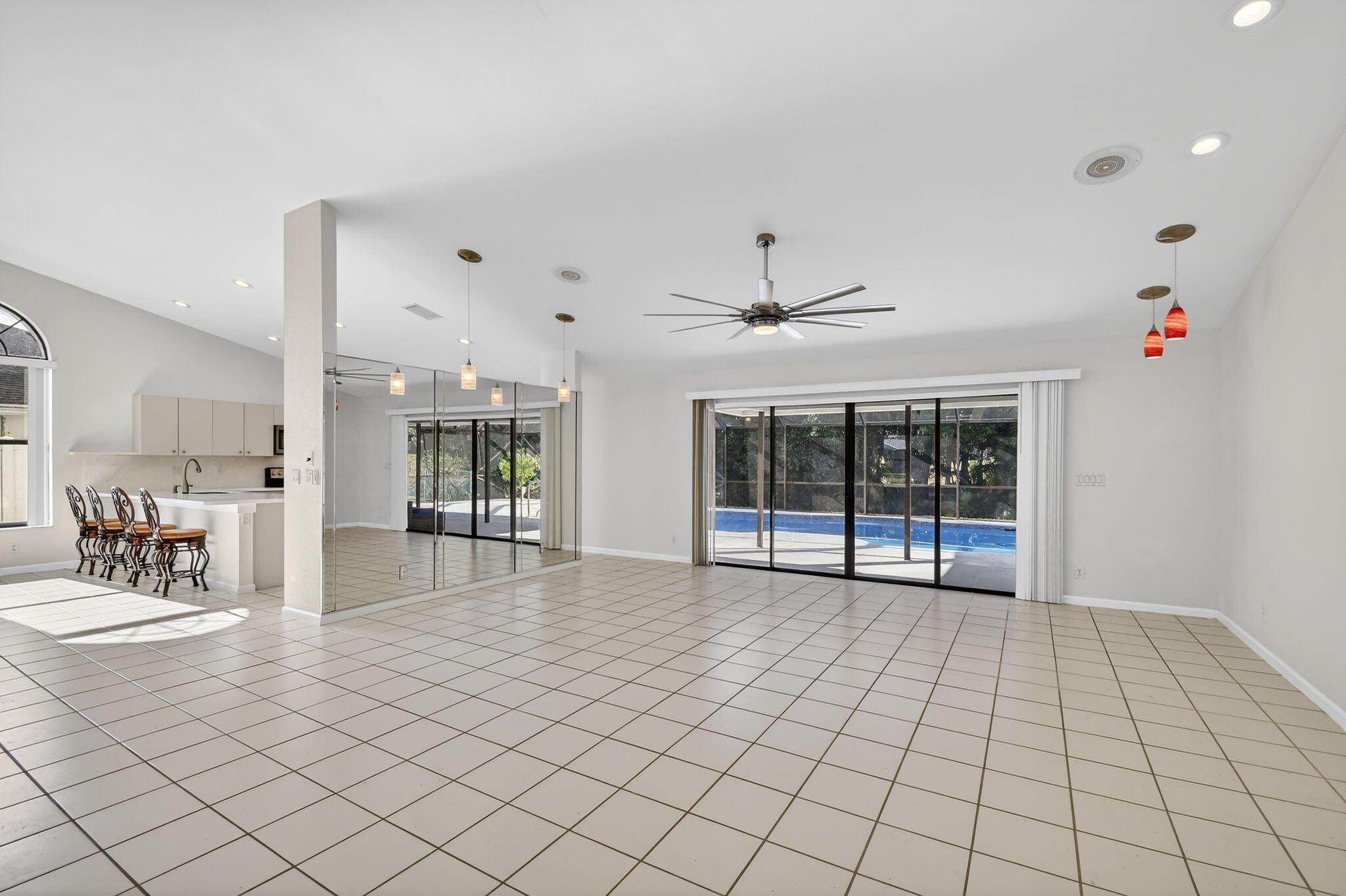 LA MANCHA THREE PB 30 P60 - Residential