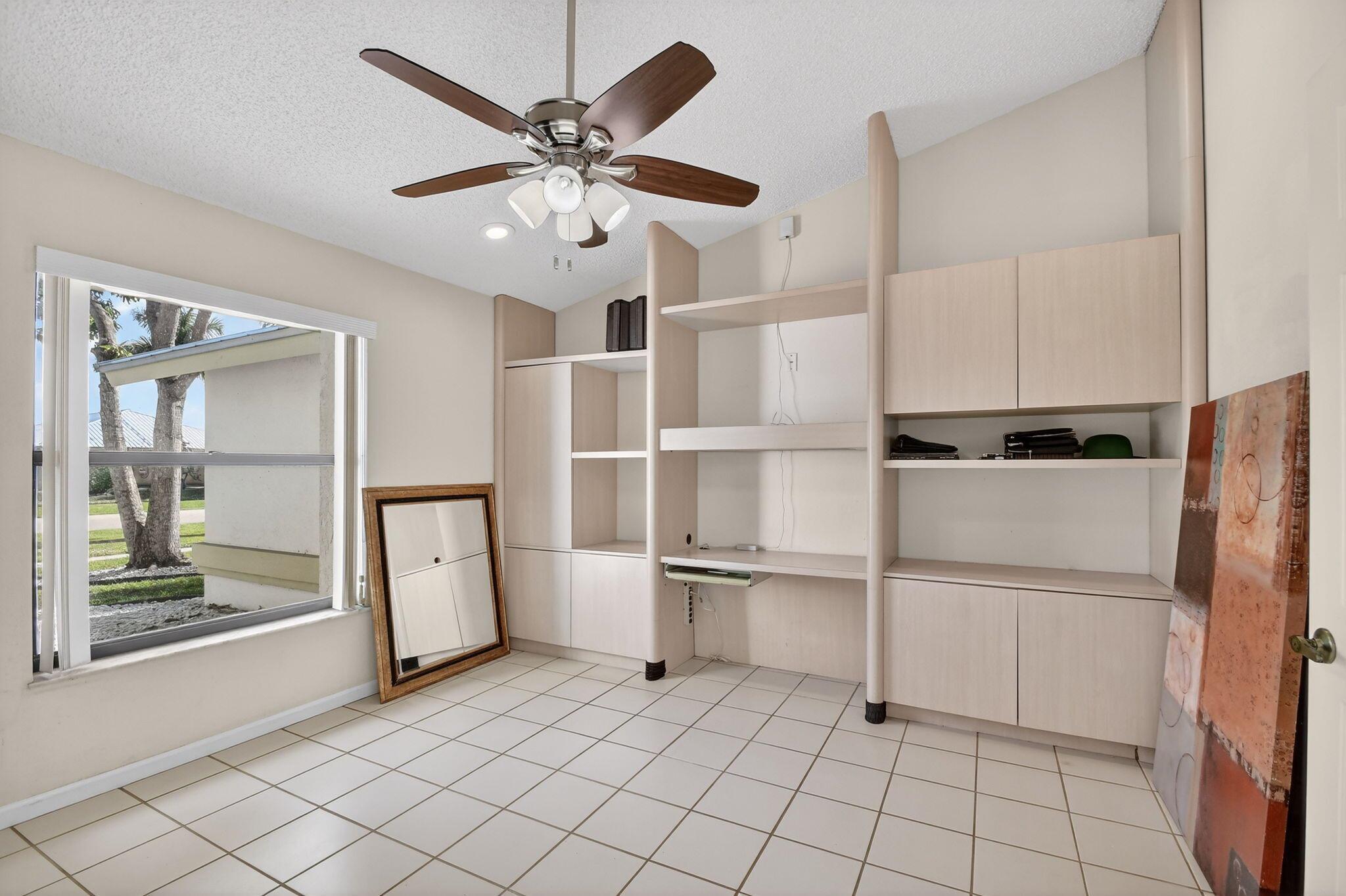 LA MANCHA THREE PB 30 P60 - Residential