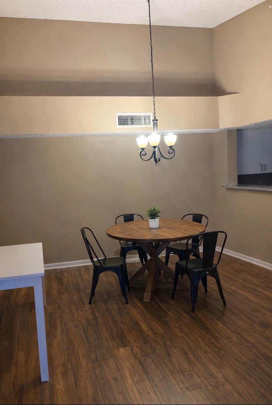 Evergreen Lakes Condo - Residential Lease