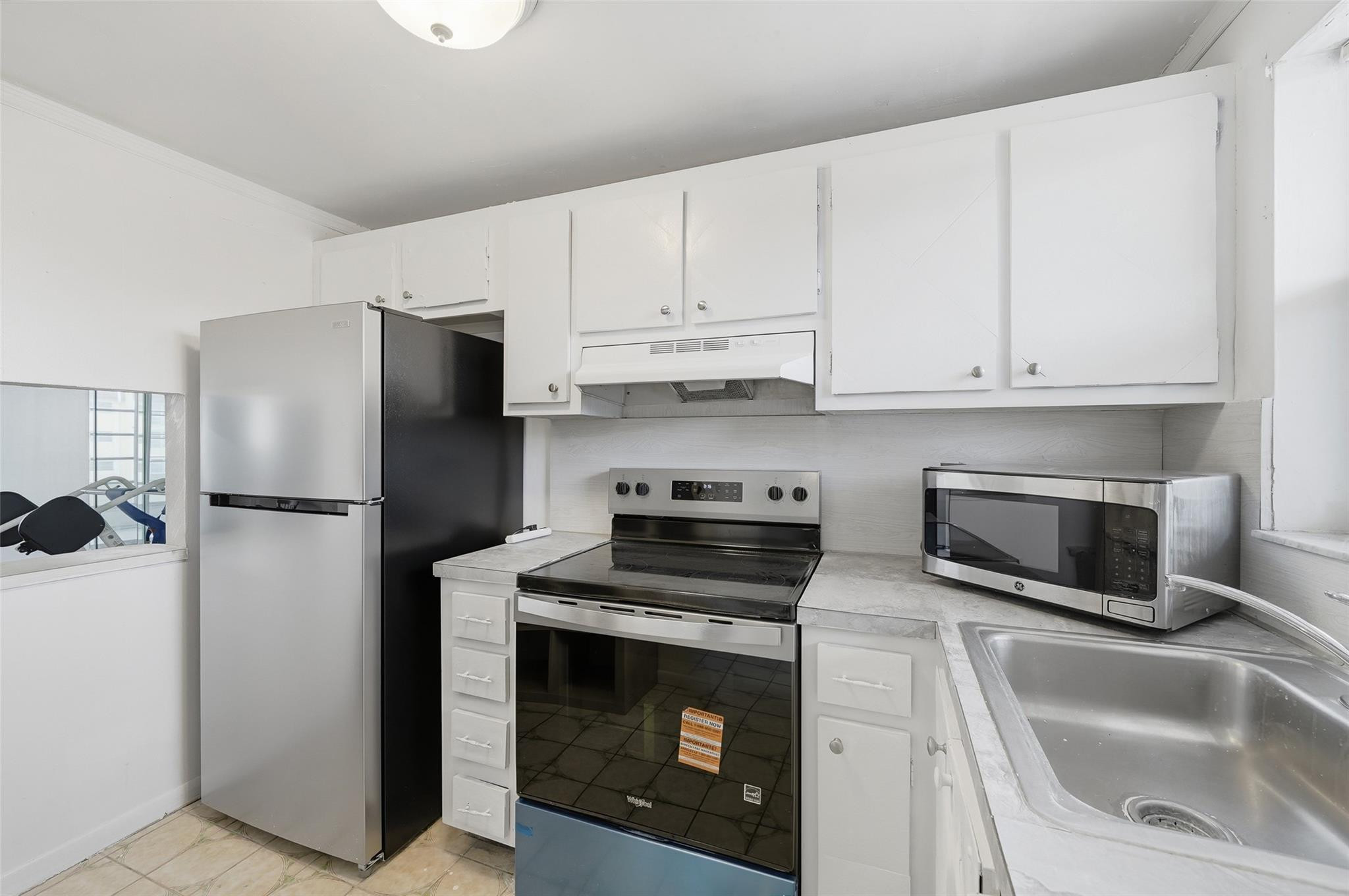 Sunrise Lakes Phase III - Residential