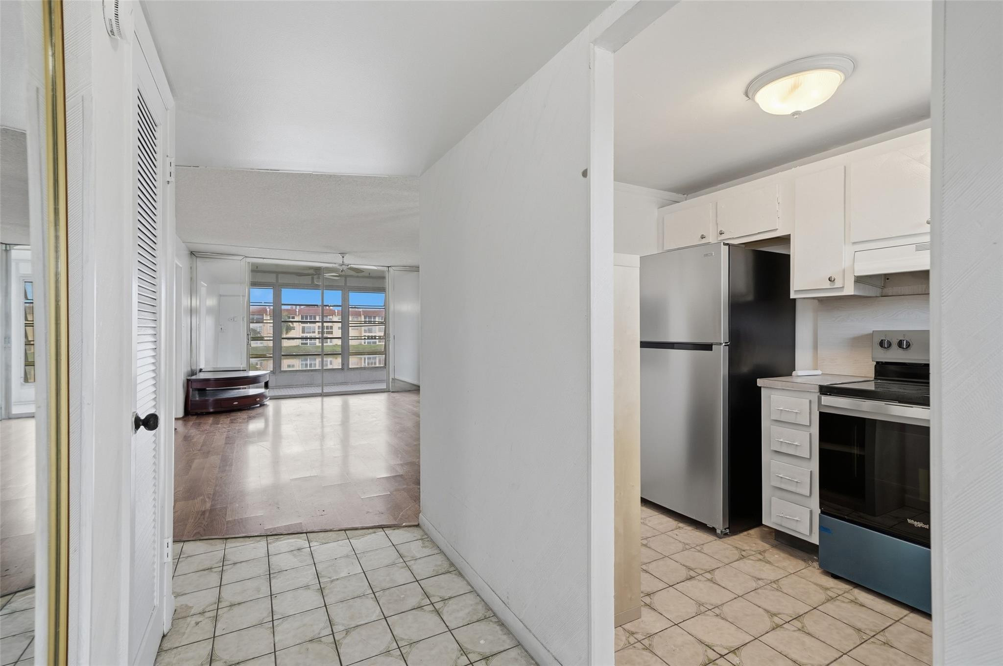 Sunrise Lakes Phase III - Residential