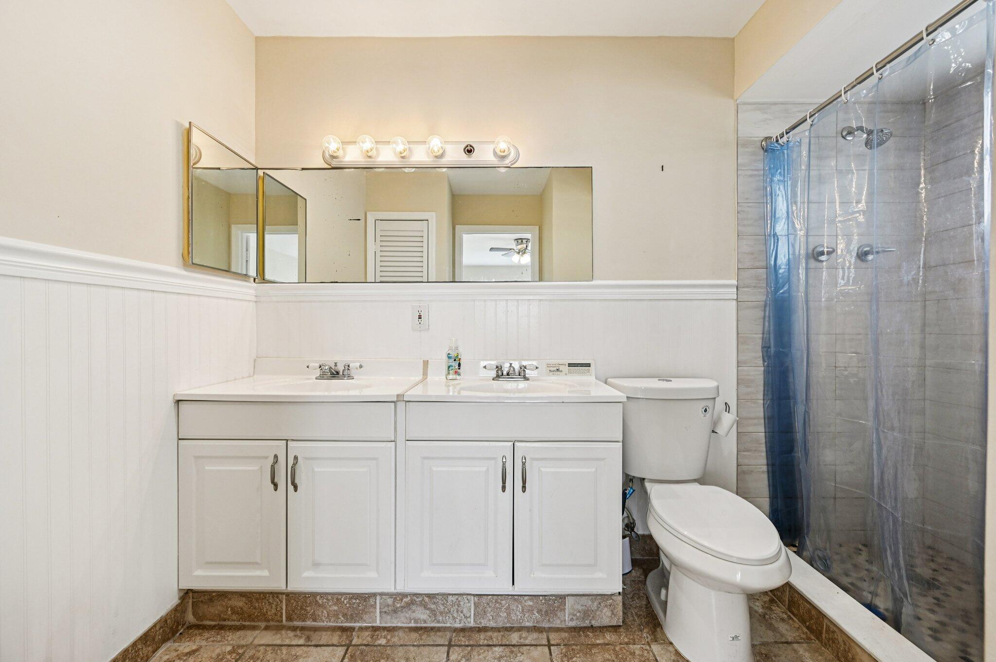 EASTWIND CONDO - Residential