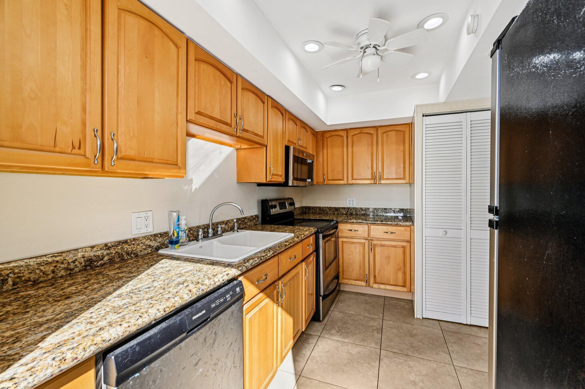 EASTWIND CONDO - Residential