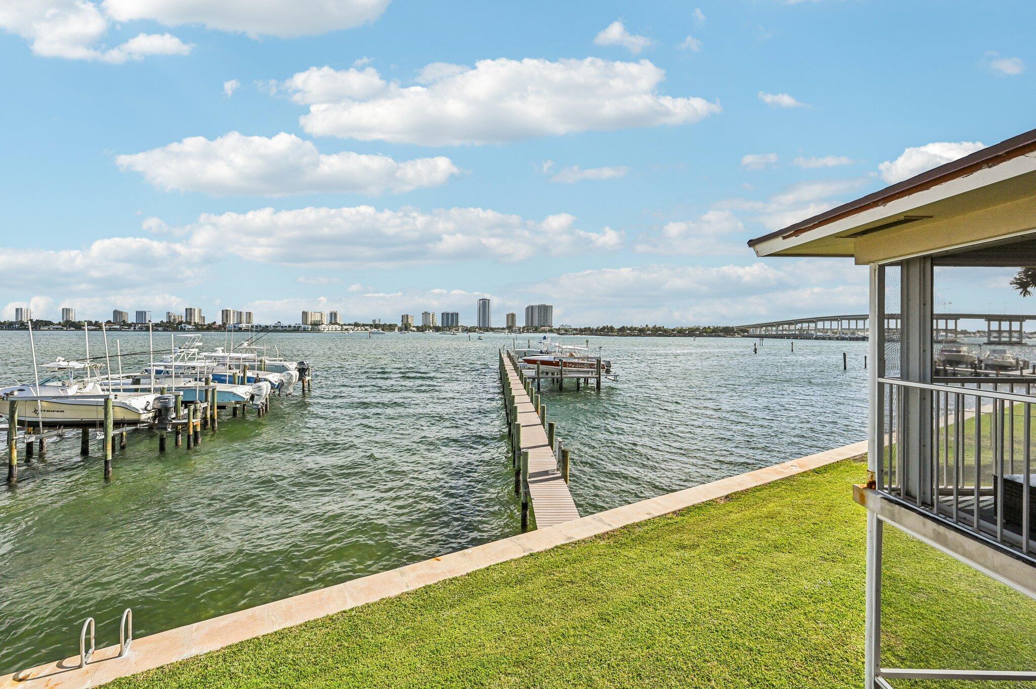 EASTWIND CONDO - Residential