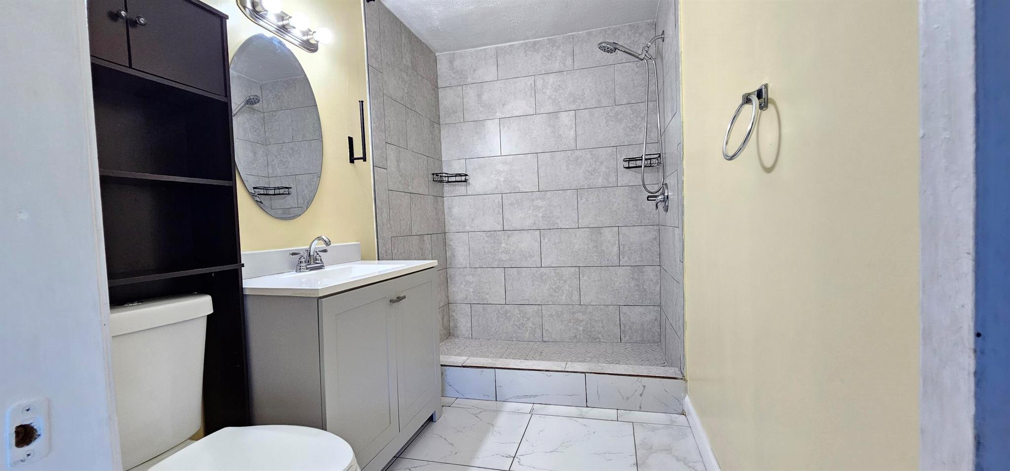 PALM BEACH NATL GOLF AND - Residential Lease