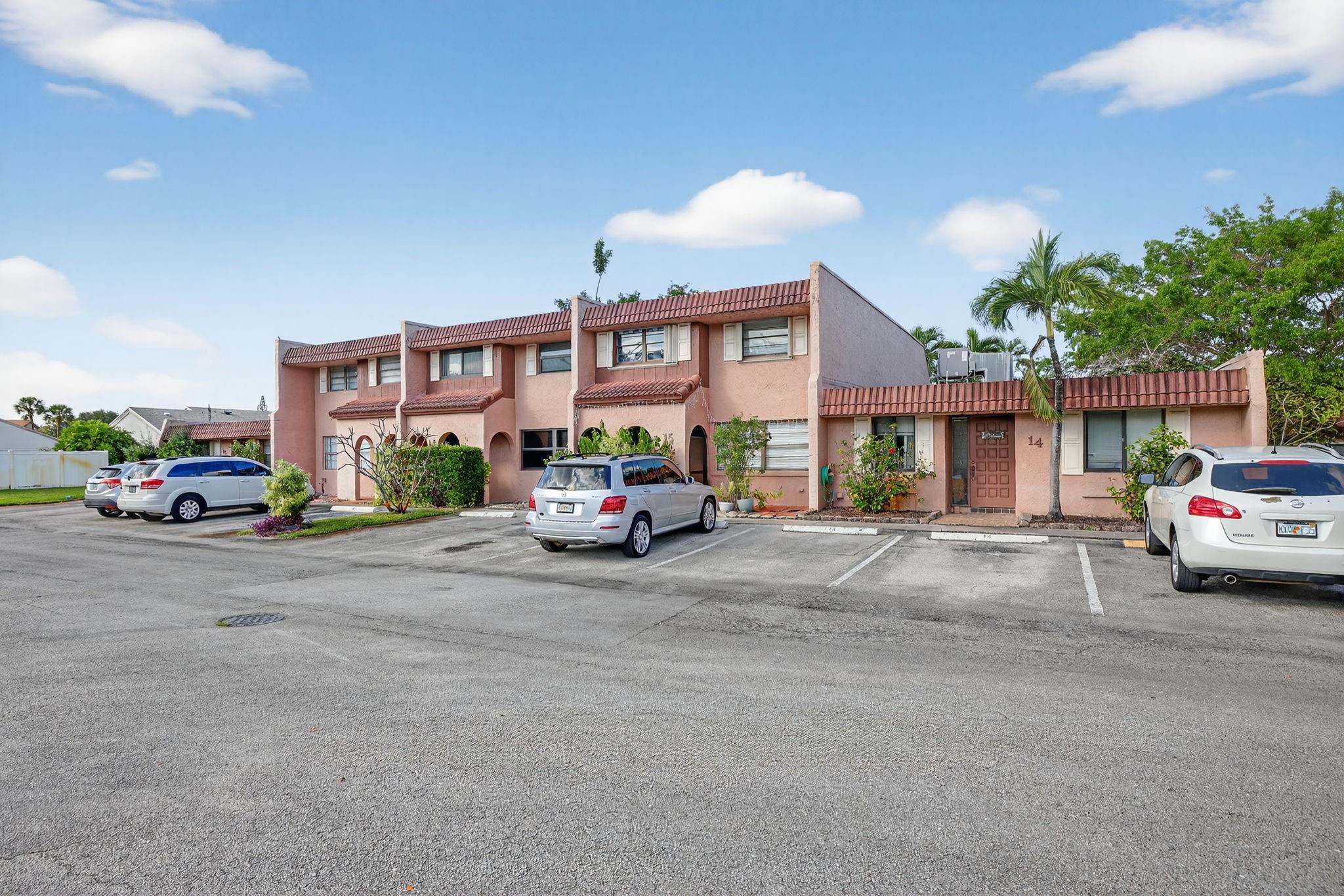 Valencia Village - Residential