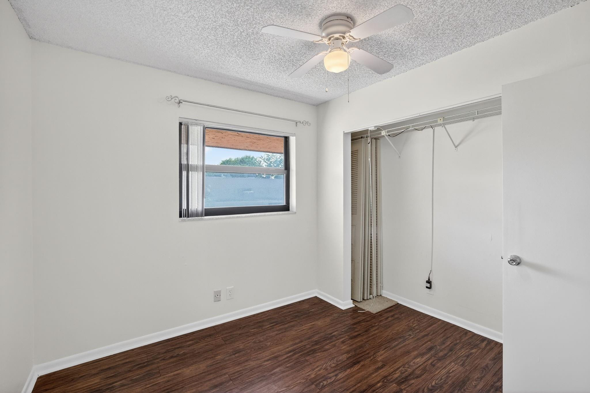 Valencia Village - Residential