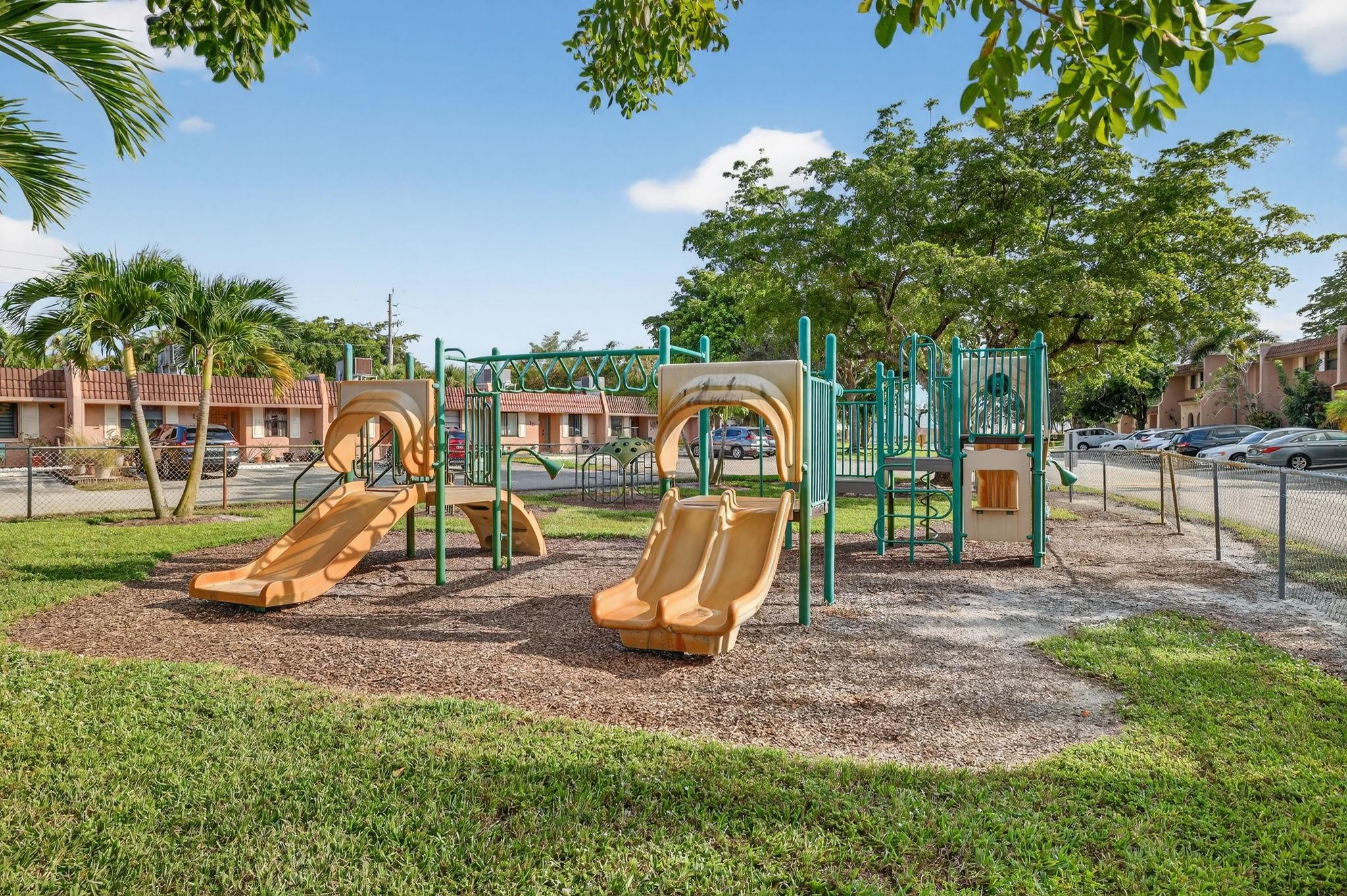 Valencia Village - Residential