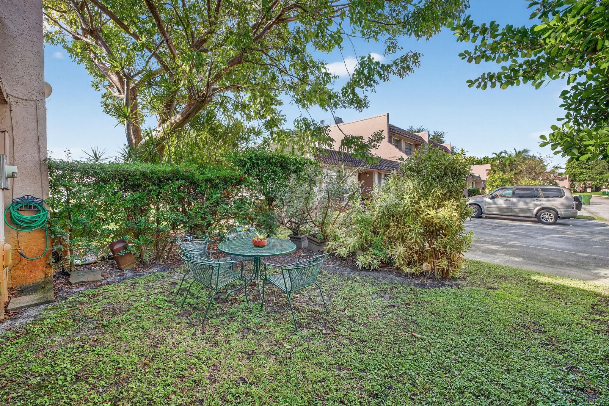 Valencia Village - Residential