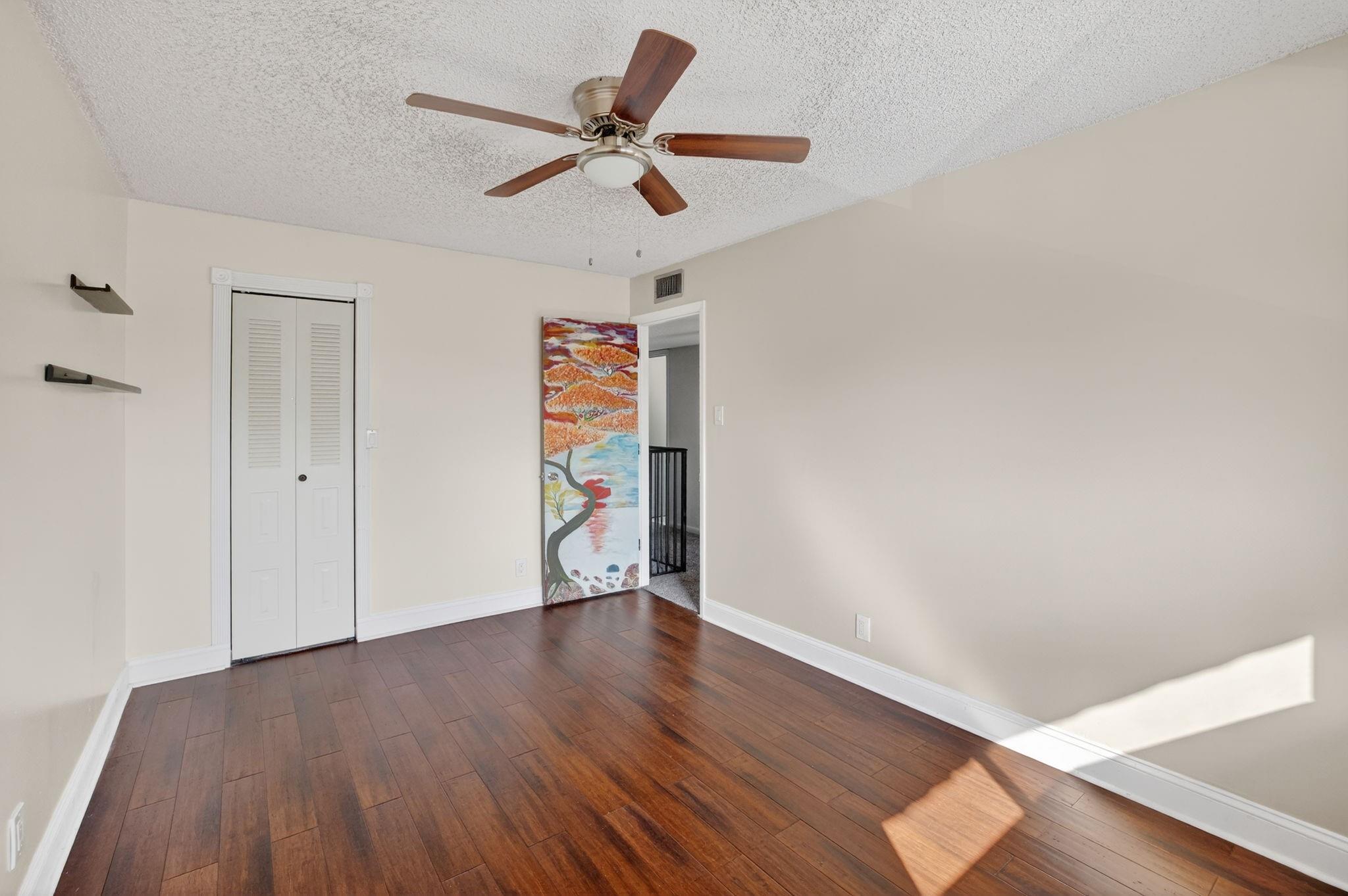 Valencia Village - Residential