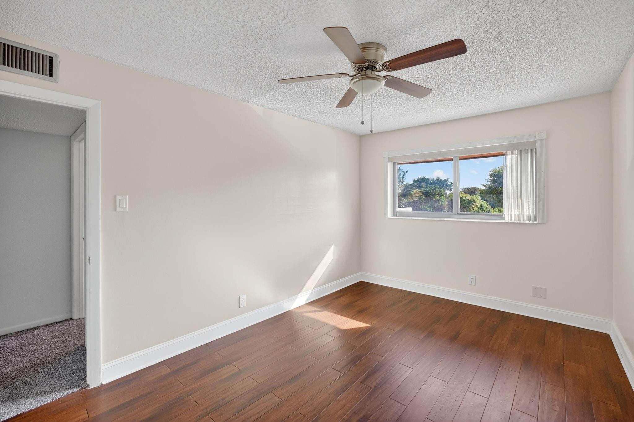 Valencia Village - Residential