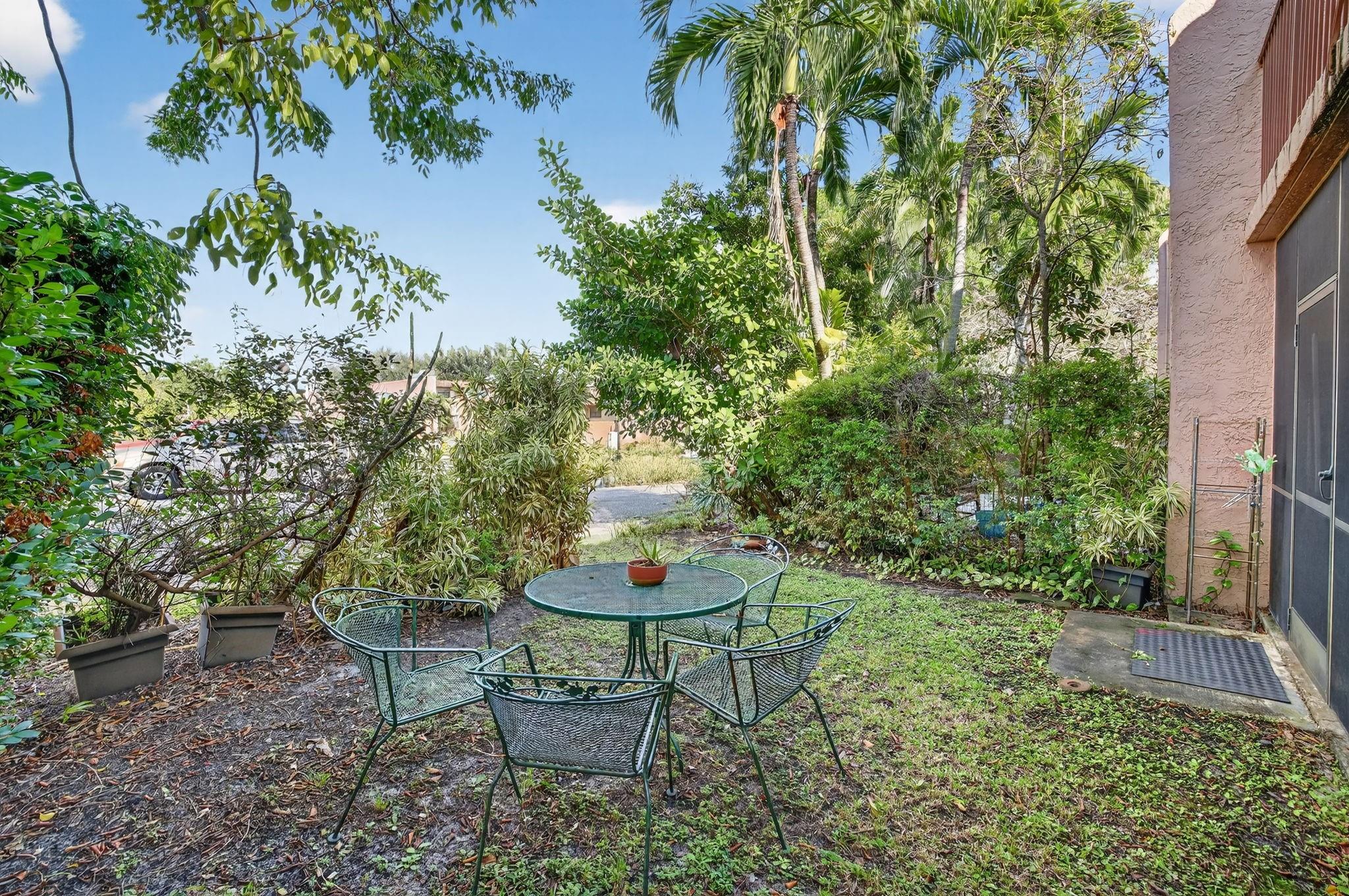 Valencia Village - Residential