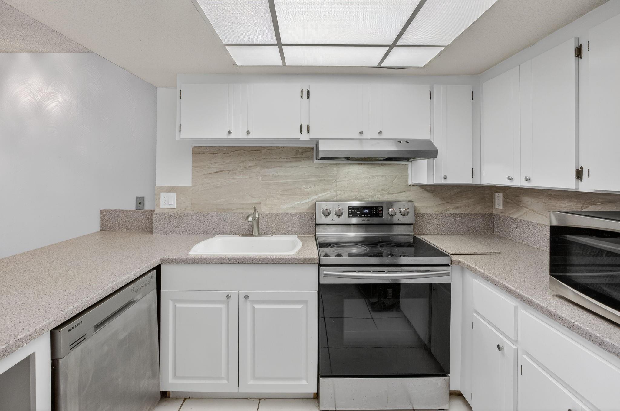 Valencia Village - Residential