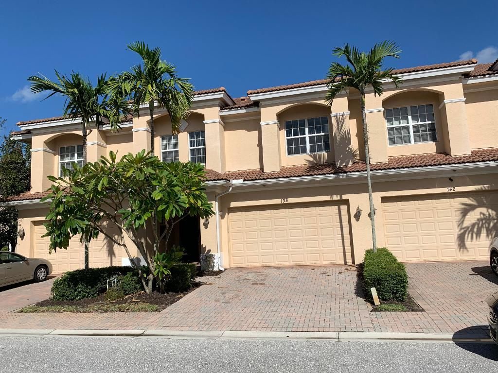 Photo of 138 SW Walking Path, Stuart, FL 34997 (MLS # R10933295)