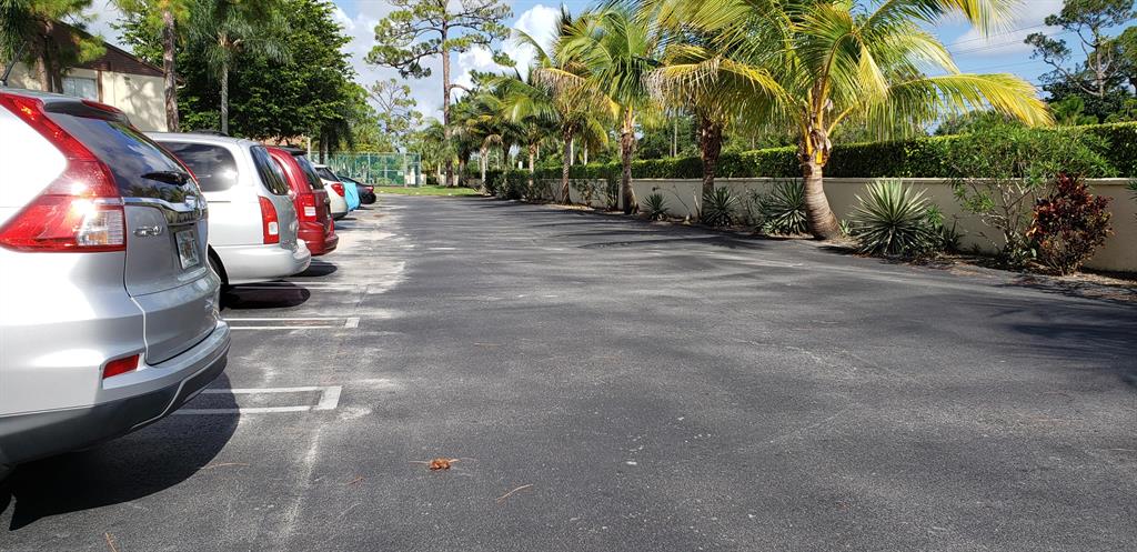 PINE RIDGE SOUTH III CONDO - Residential