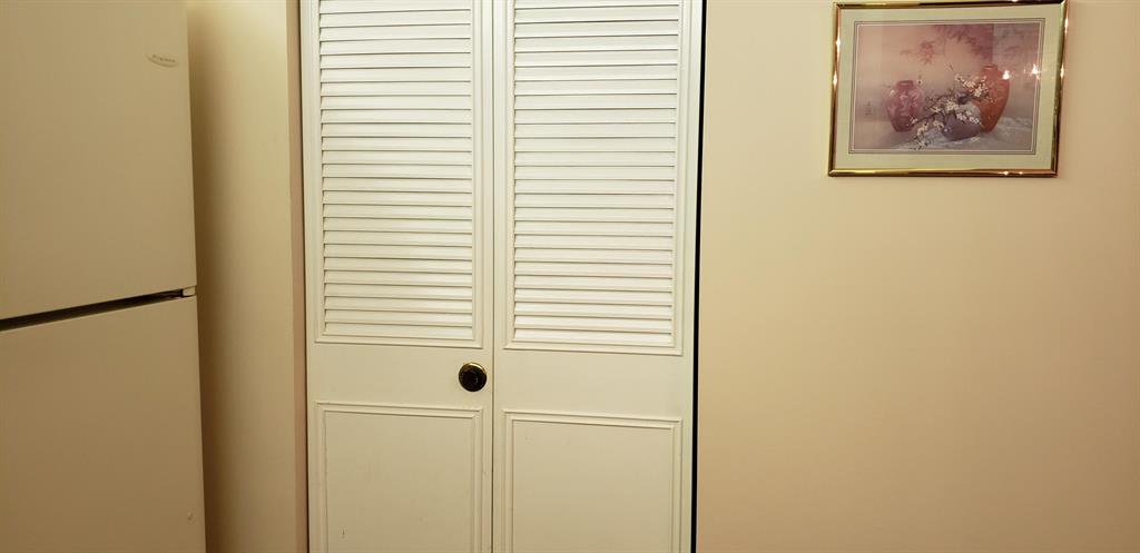 PINE RIDGE SOUTH III CONDO - Residential