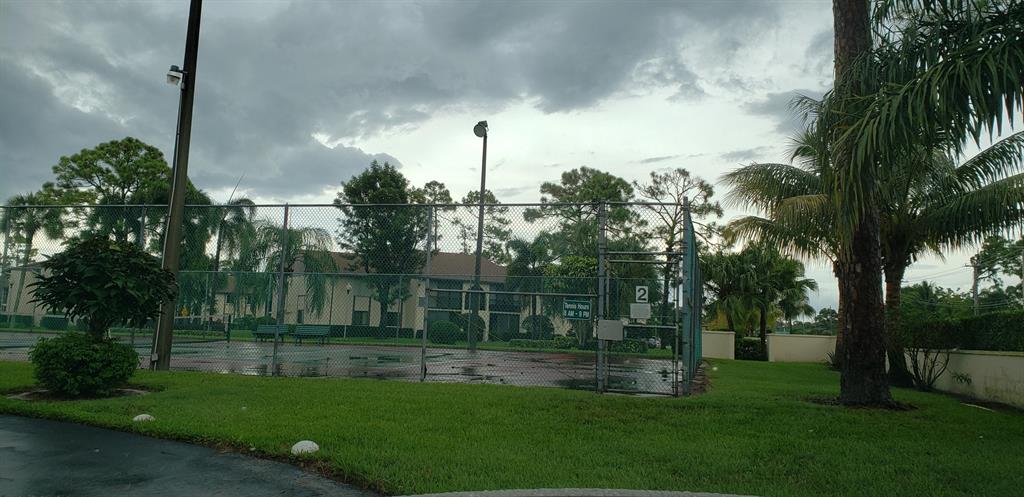 PINE RIDGE SOUTH III CONDO - Residential