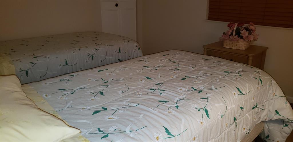 PINE RIDGE SOUTH III CONDO - Residential