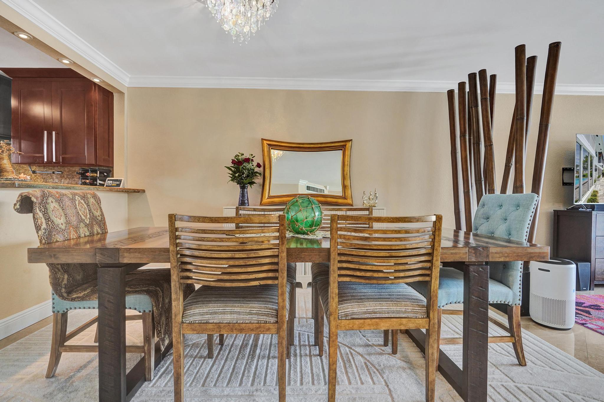 LAUREL TERRACE CONDO - Residential