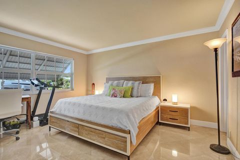 Tiny photo for 2820 NE 30th Street #Unit 2, Fort Lauderdale, FL 33306 (MLS # B26015053)