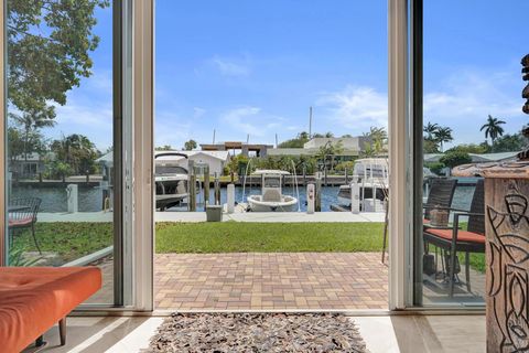 Tiny photo for 2820 NE 30th Street #Unit 2, Fort Lauderdale, FL 33306 (MLS # B26015053)
