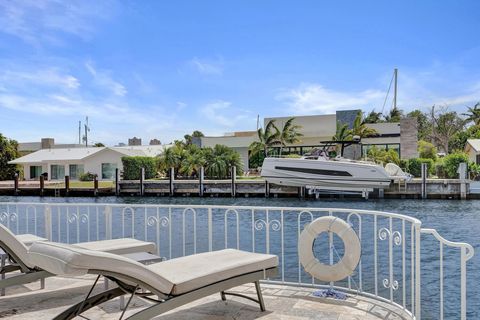 Tiny photo for 2820 NE 30th Street #Unit 2, Fort Lauderdale, FL 33306 (MLS # B26015053)