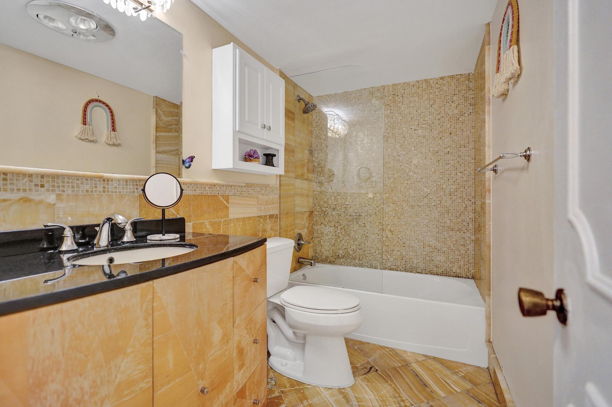 LAUREL TERRACE CONDO - Residential