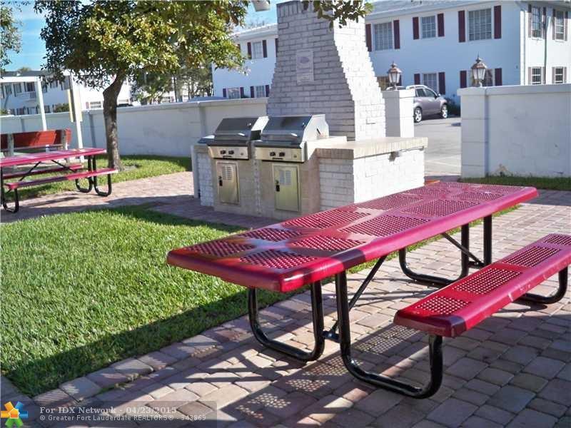 Imperial Point Colonnades - Residential Lease