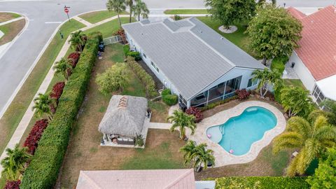 Single Family Residence in Wellington FL 1659 Club Drive Dr 42.jpg