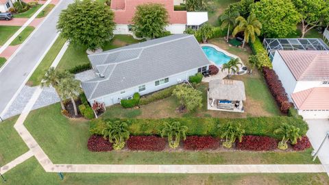 Single Family Residence in Wellington FL 1659 Club Drive Dr 41.jpg