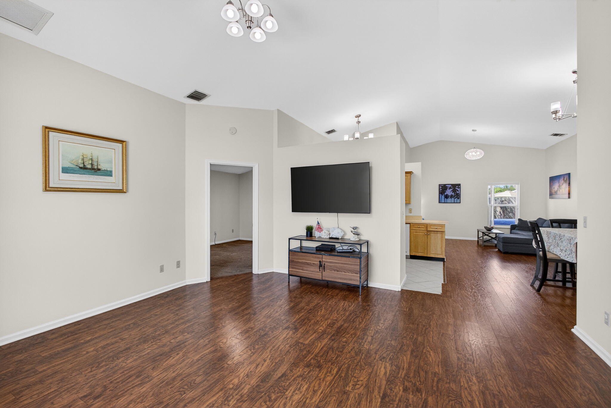 NORTH PALM BEACH HEIGHTS SEC 2B - Residential Lease