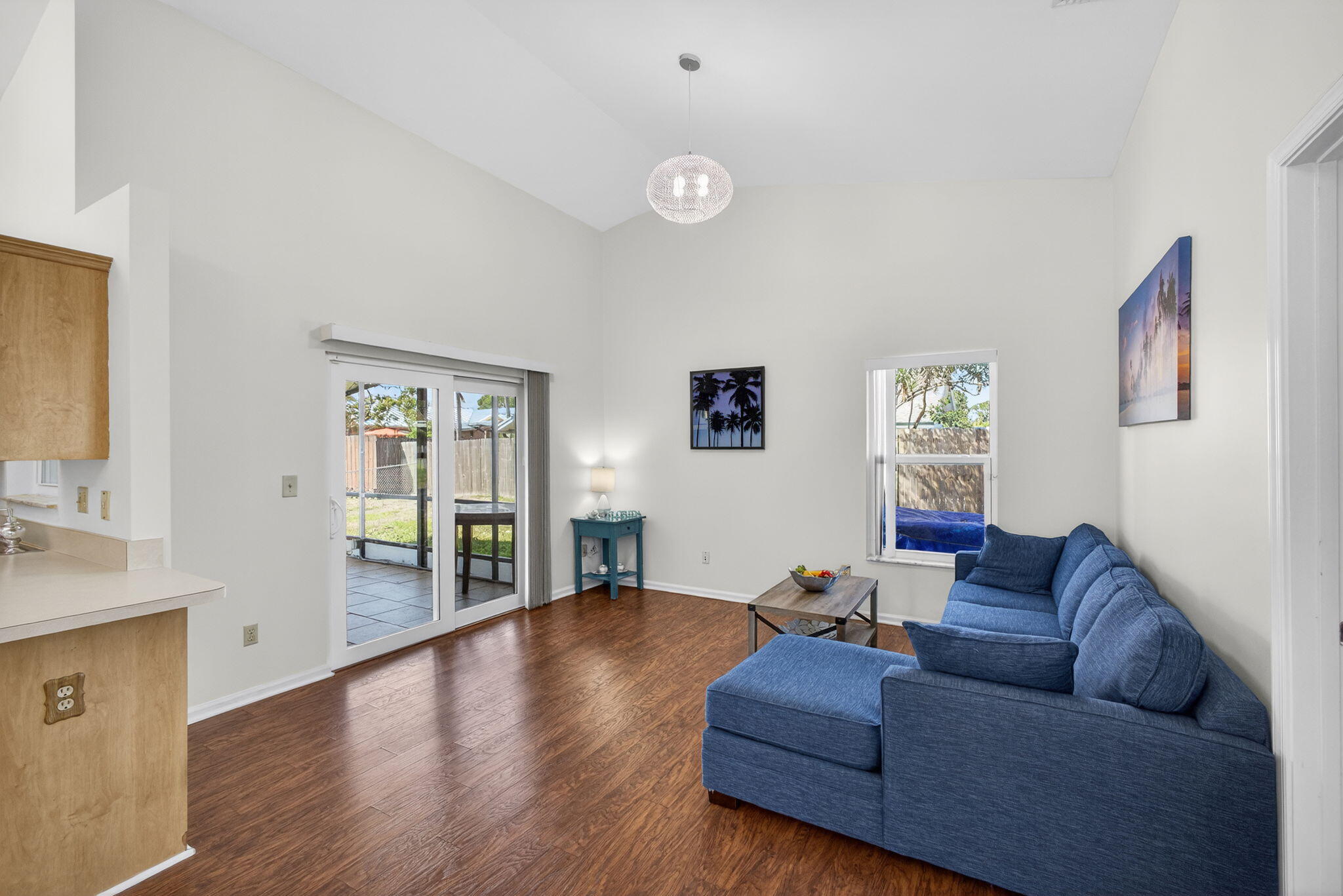 NORTH PALM BEACH HEIGHTS SEC 2B - Residential Lease