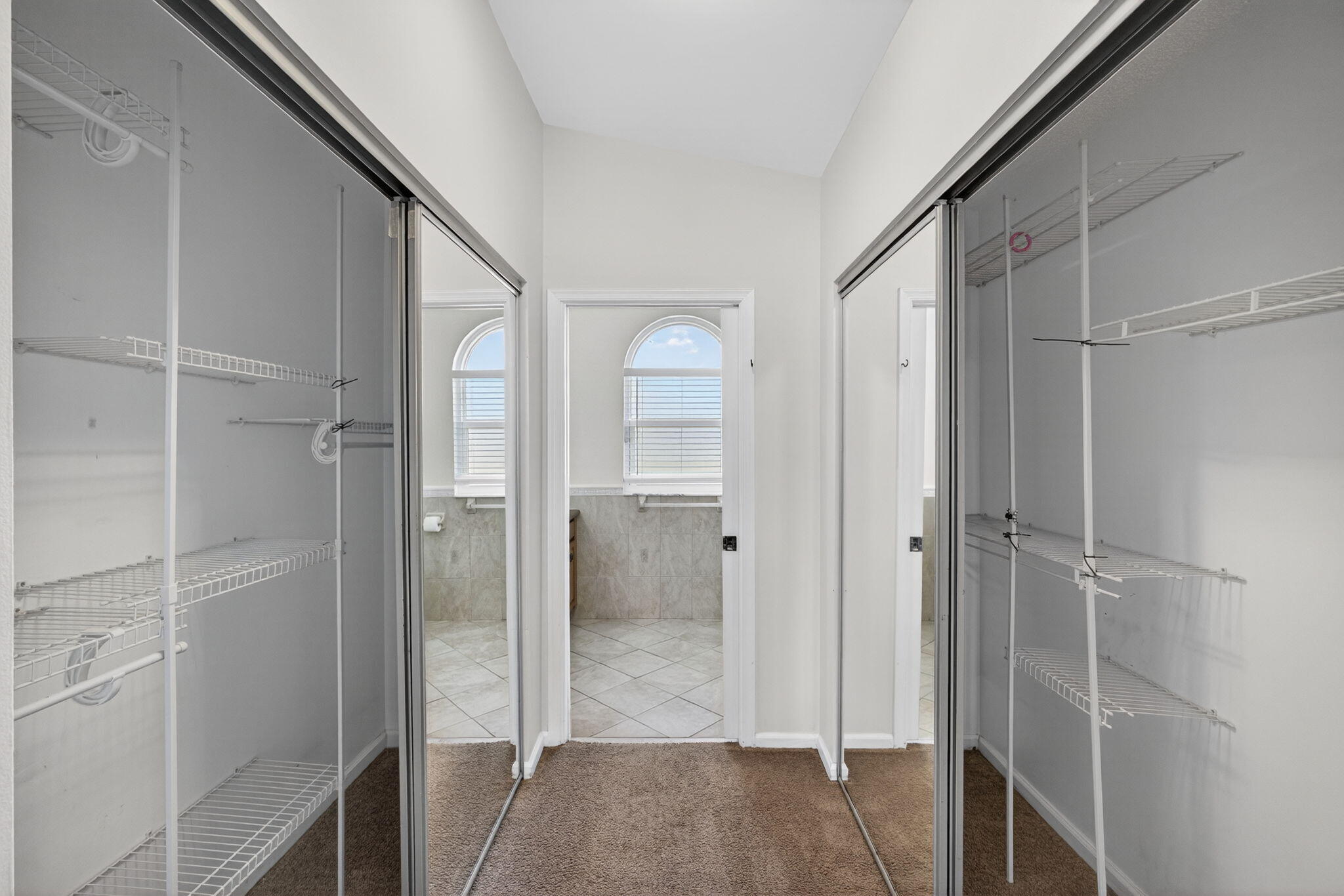 NORTH PALM BEACH HEIGHTS SEC 2B - Residential Lease