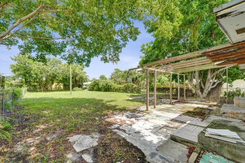 Tiny photo for 2315 MONROE Street, Hollywood, FL 33020 (MLS # B26075934)