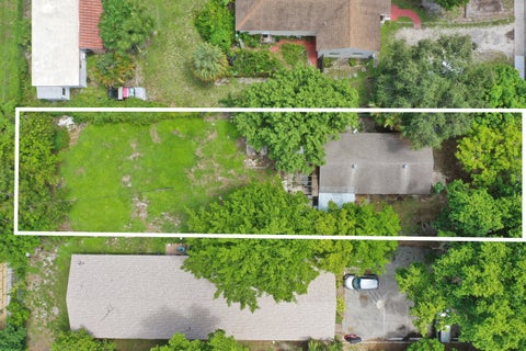 Tiny photo for 2315 MONROE Street, Hollywood, FL 33020 (MLS # B26075934)
