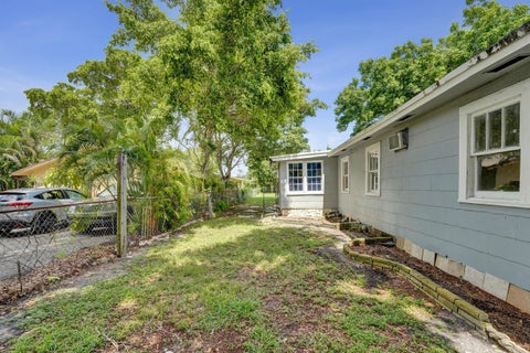 Tiny photo for 2315 MONROE Street, Hollywood, FL 33020 (MLS # B26075934)