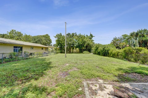 Tiny photo for 2315 MONROE Street, Hollywood, FL 33020 (MLS # B26075934)