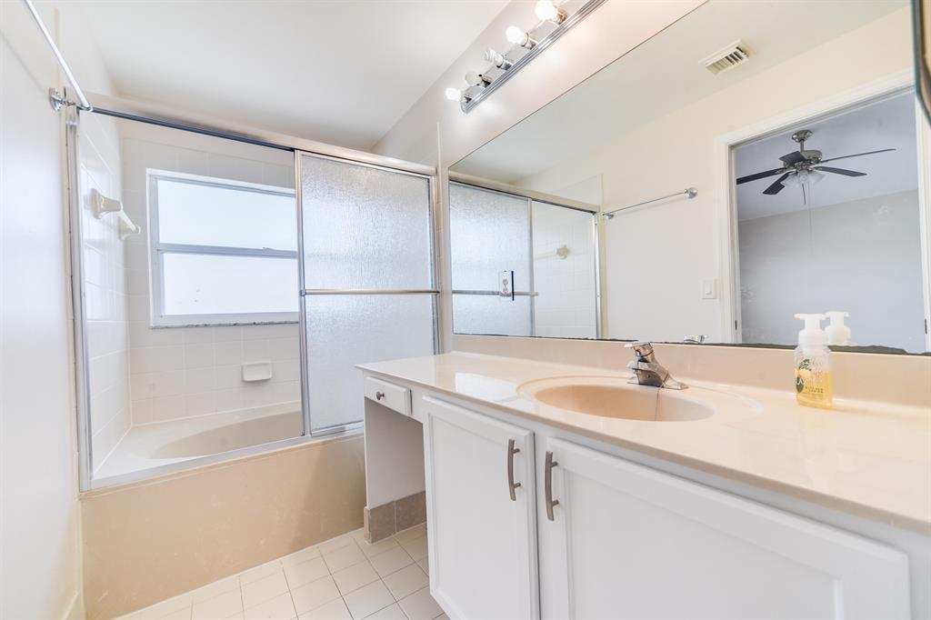 WILLOUGHBY FARMS - Residential