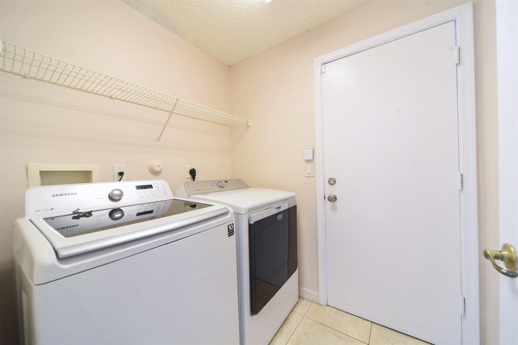 WILLOUGHBY FARMS - Residential