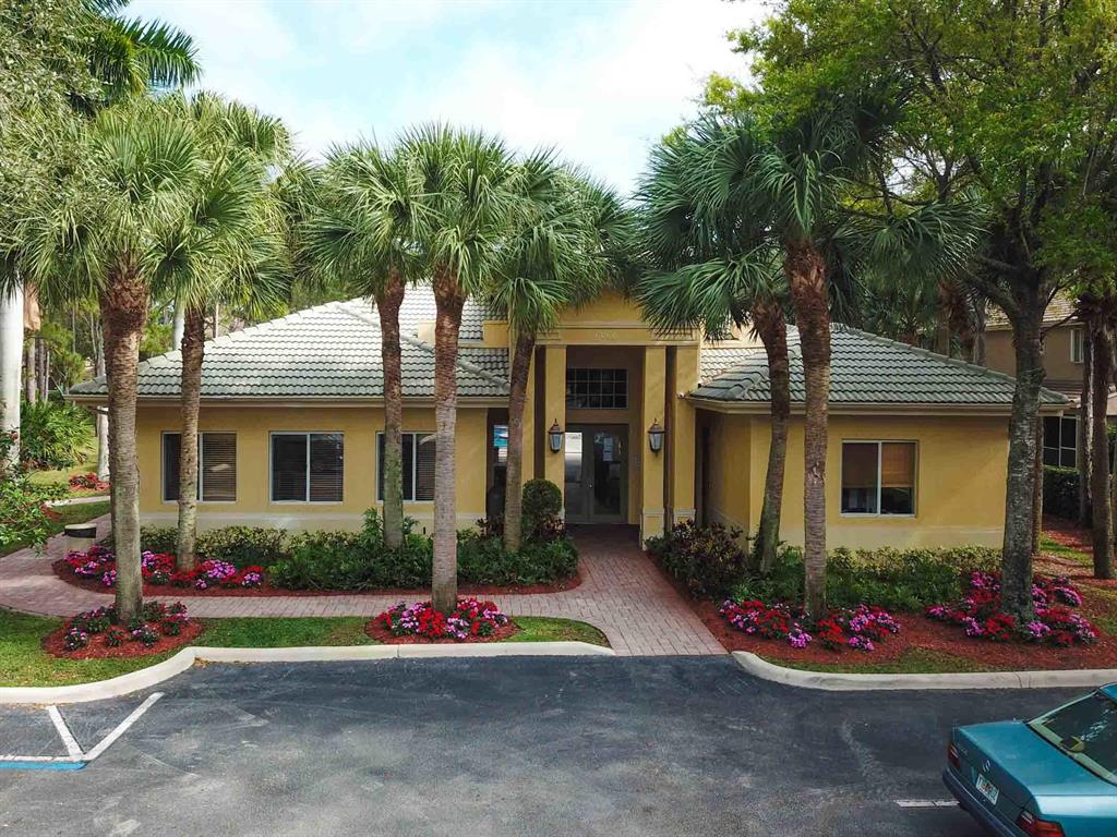 WILLOUGHBY FARMS - Residential