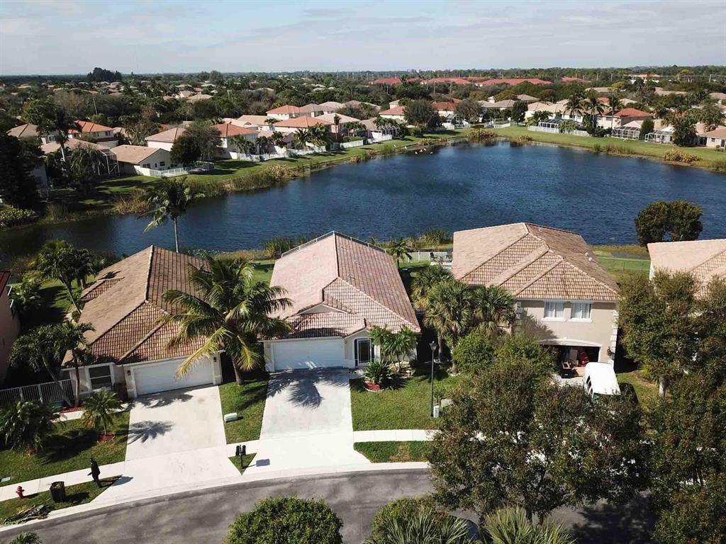 WILLOUGHBY FARMS - Residential