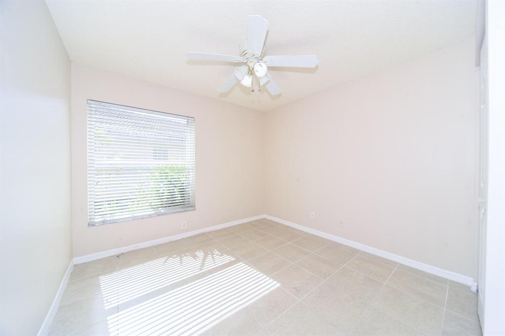 WILLOUGHBY FARMS - Residential