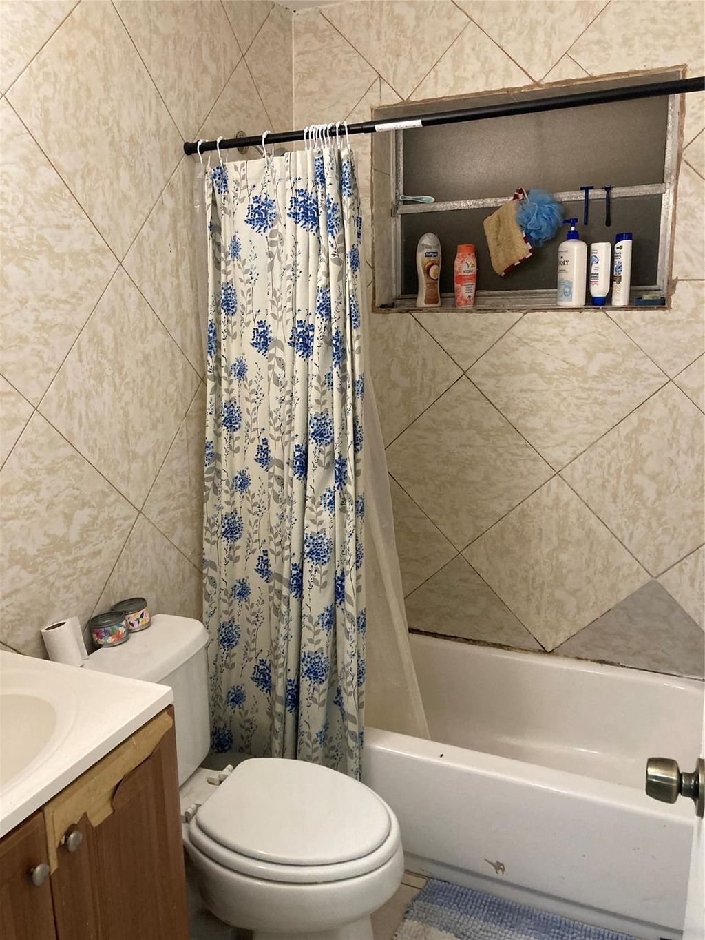 Photo of 1230 N F Street, Lake Worth Beach, FL 33460 (MLS # F10447855)